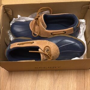 Sperry Navy and Tan Duck Shoes